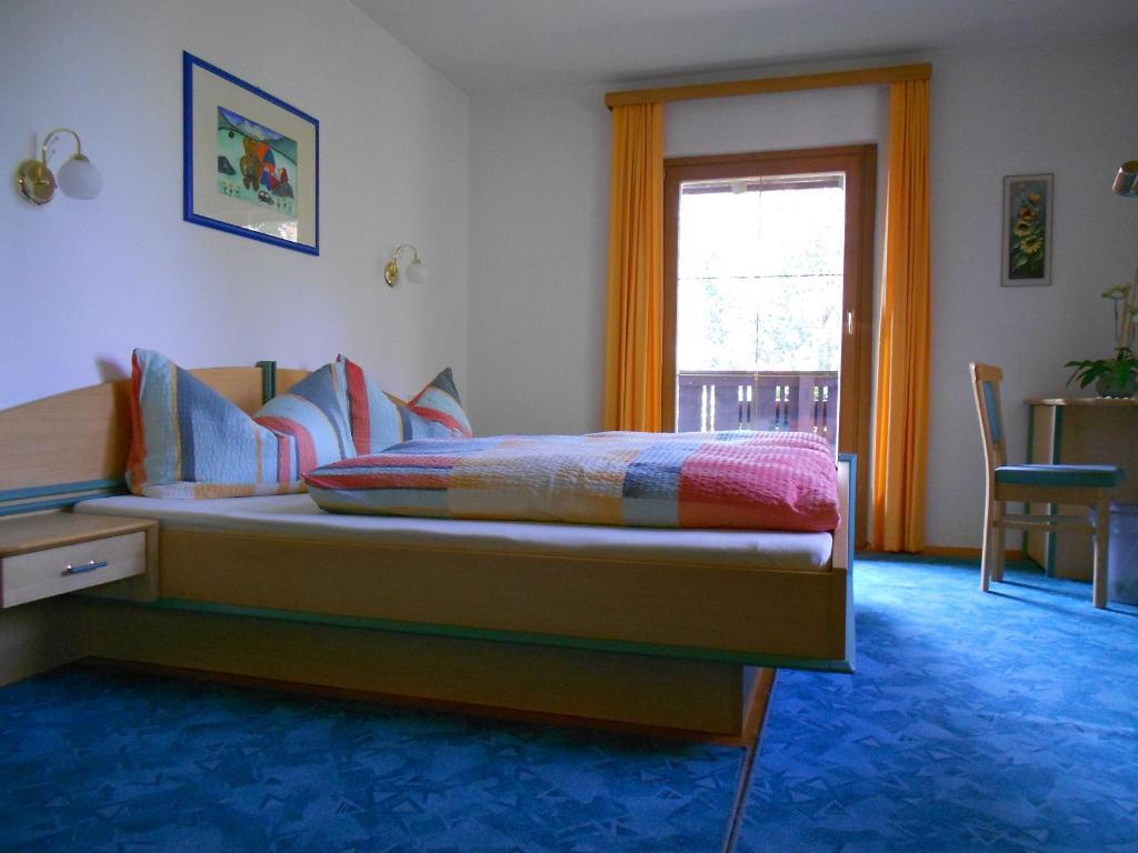 Haus Thurner Obsteig Habitación foto