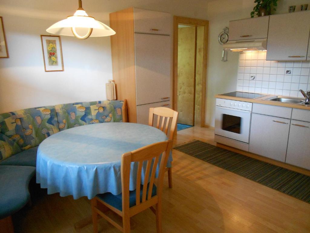 Haus Thurner Obsteig Habitación foto